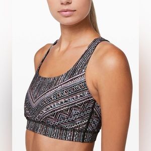 Lululemon Energy Bra in Tribal Pace Energy Bra White Black